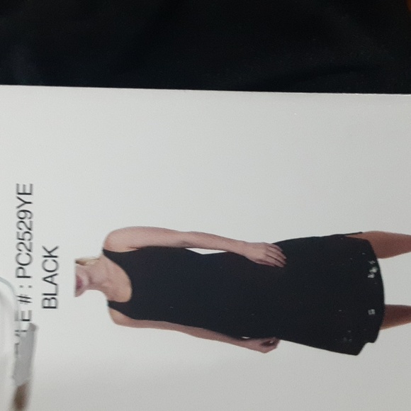 Women's Sleeveless Scoop Neck Lounge Dress Size Large NWT - Picture 9 of 12